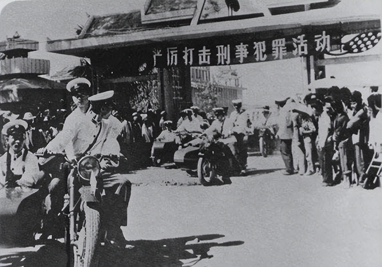 1971年，河北农村会计与村妇日久生情杀害其夫，3年破案百人挖尸