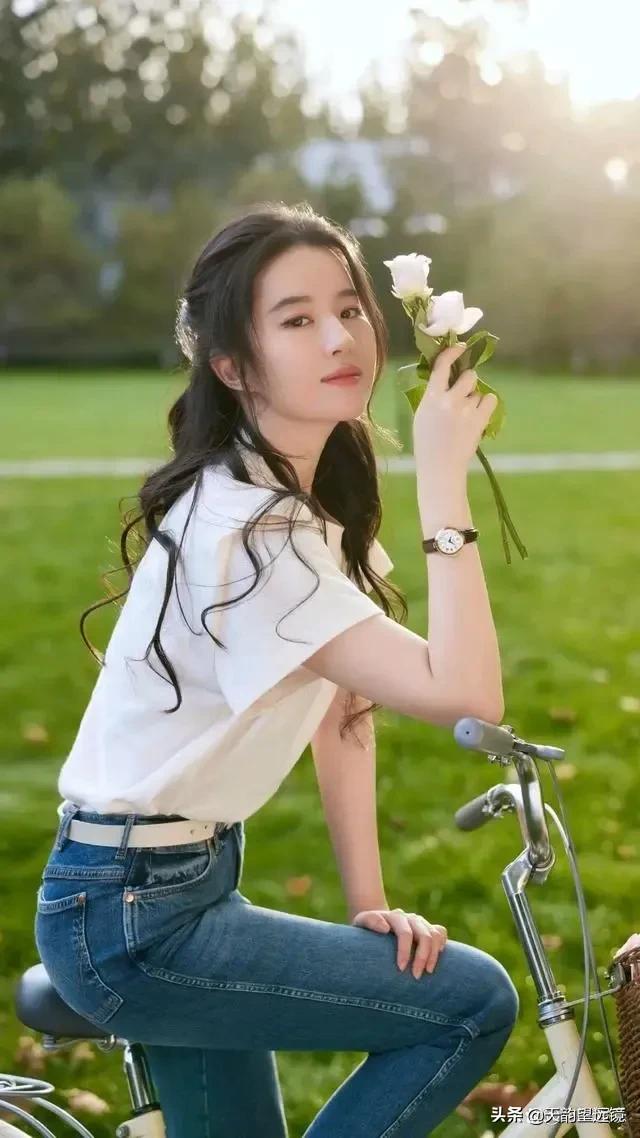 仙气飘飘的刘亦菲