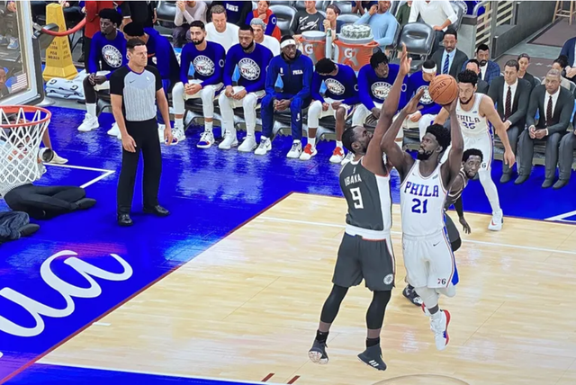 nba 2k21为什么怎么投篮都不进(复杂化等于进步还是退步？《NBA 2K22》的这些改变，你能接受吗？)