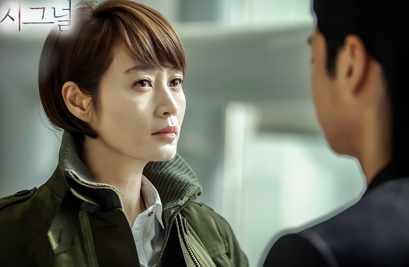 03,金惠秀:韩国国内的顶级奖项挨个拿了个遍