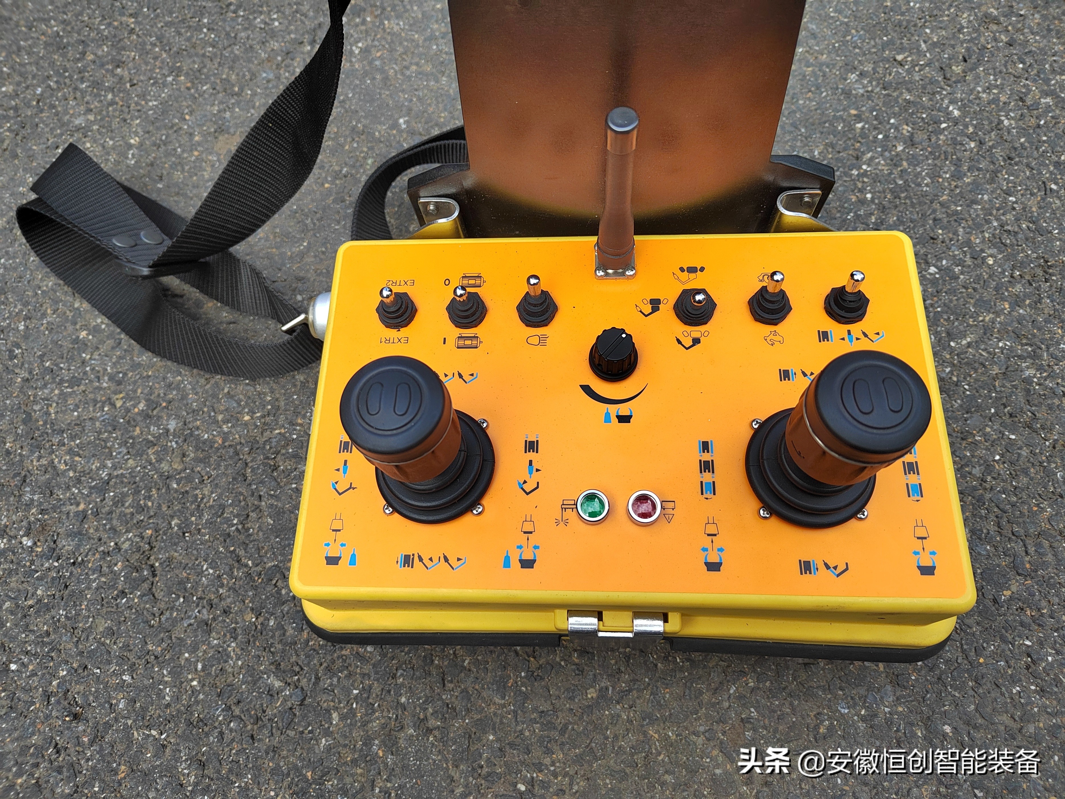 多功能破拆机器人HCR170D功能介绍