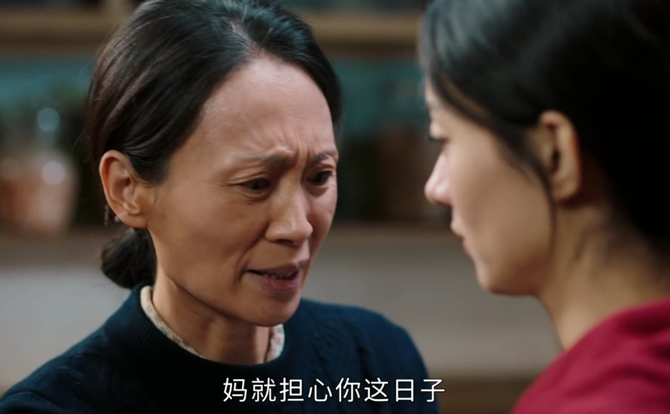 凭《幸福到万家》出圈的三位配角，虽脸熟叫不出名字，但来头不小