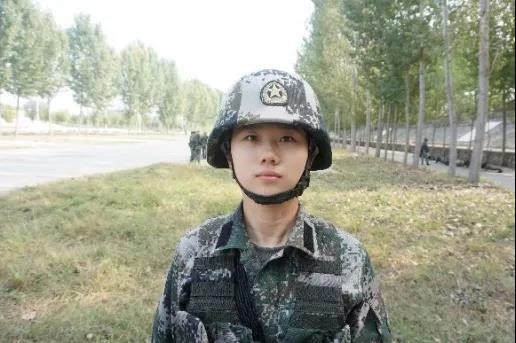 北京学霸四姐妹：2人参军，2人入党，如今全员名校读研，还在同校同宿舍！