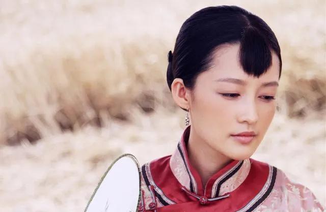 闹剧荒？李沁演绎，把人性的丑陋，和对女性的不公表现得淋漓尽致