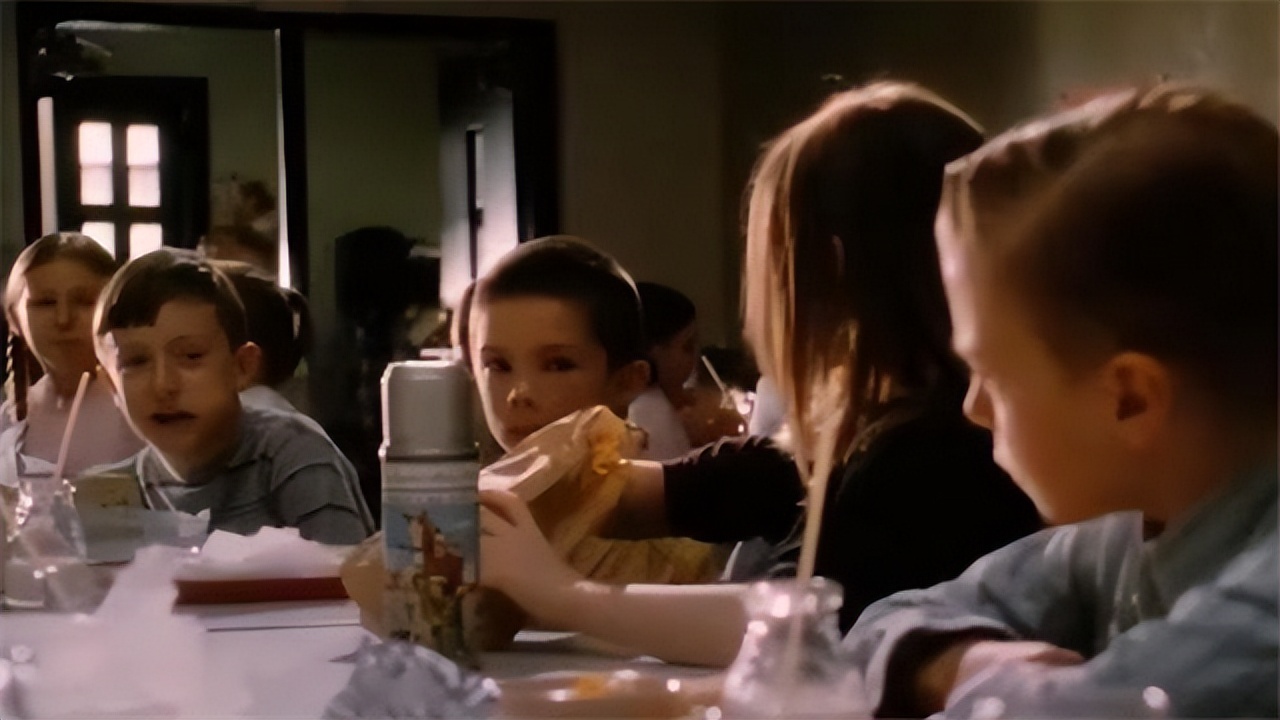 2011年乌克兰总理入狱，一身淤青并非被虐，而是与律师在牢房有染