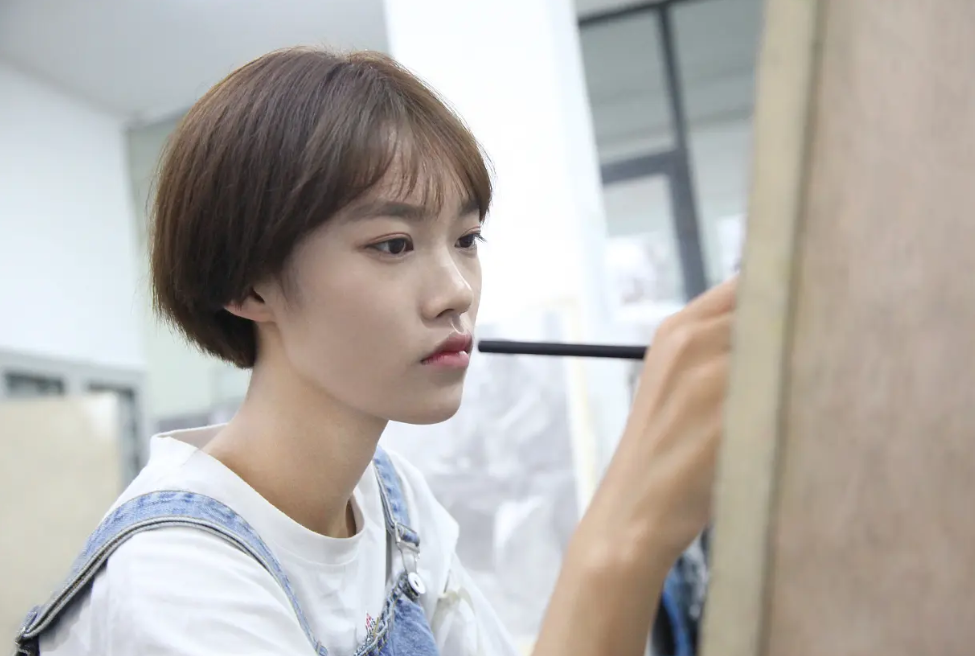 盘点未来前景光明的五大专业，男生女生均适合，薪资待遇良好