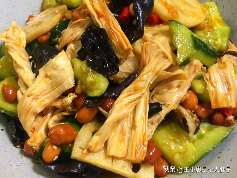 腐竹别用冷水泡，学会3个技巧，10分钟泡软，软嫩有嚼劲还不夹生