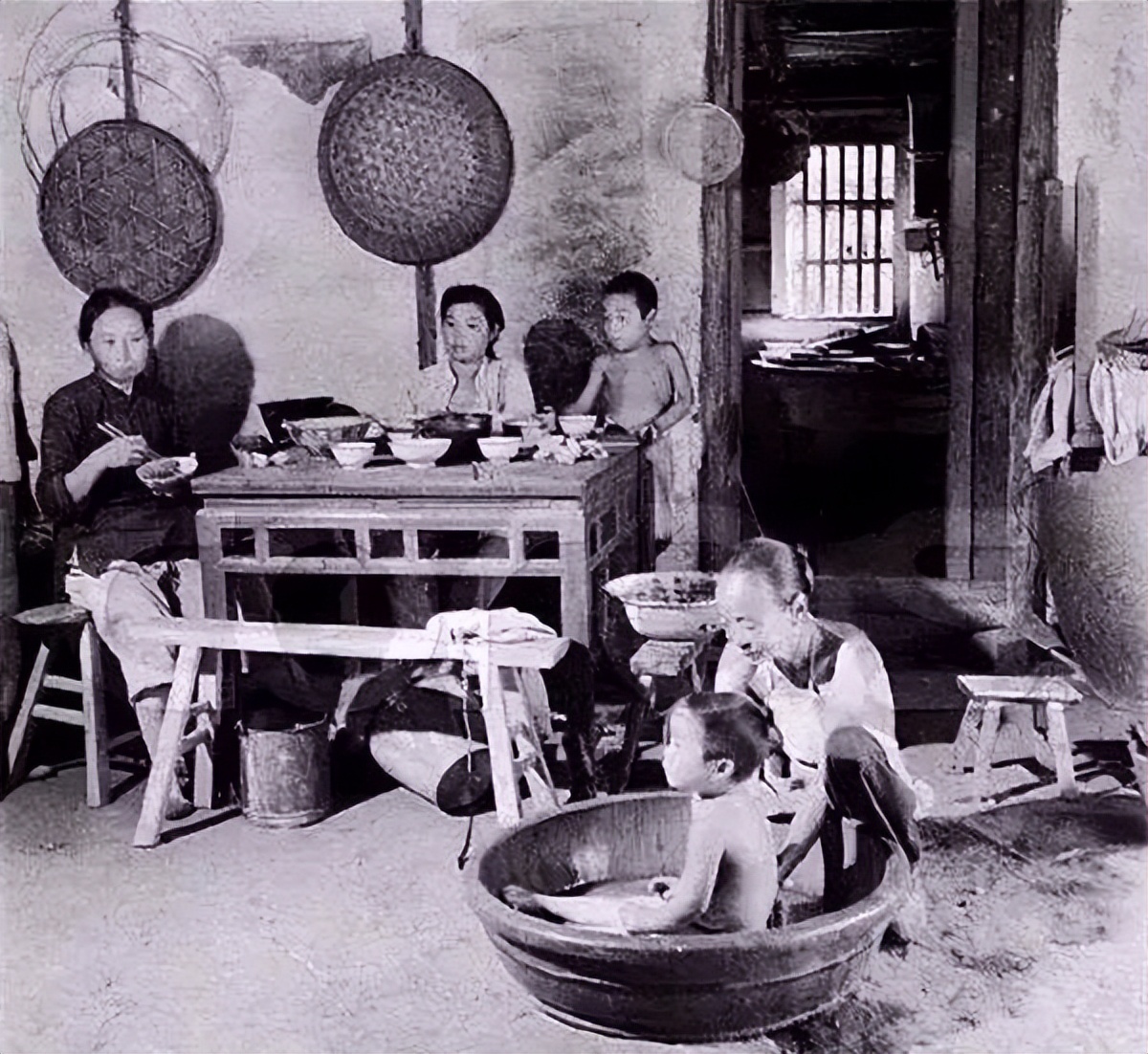 1971年，河北农村会计与村妇日久生情杀害其夫，3年破案百人挖尸