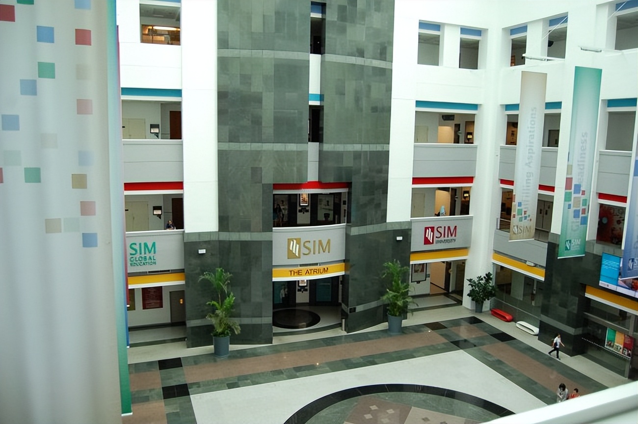 新加坡管理学院sim伦敦大学