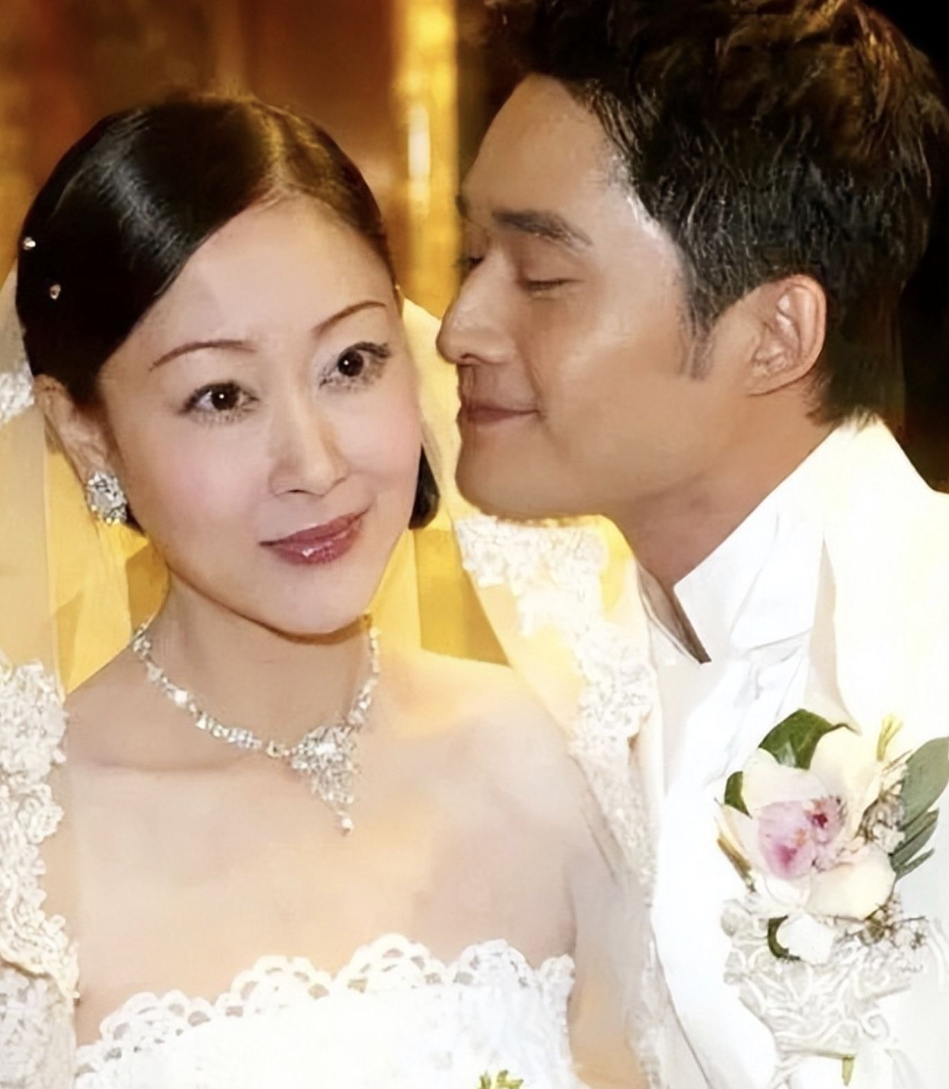 于佳卉：17岁出道，为爱“隐退”却遭前夫背叛，最后烧炭自杀