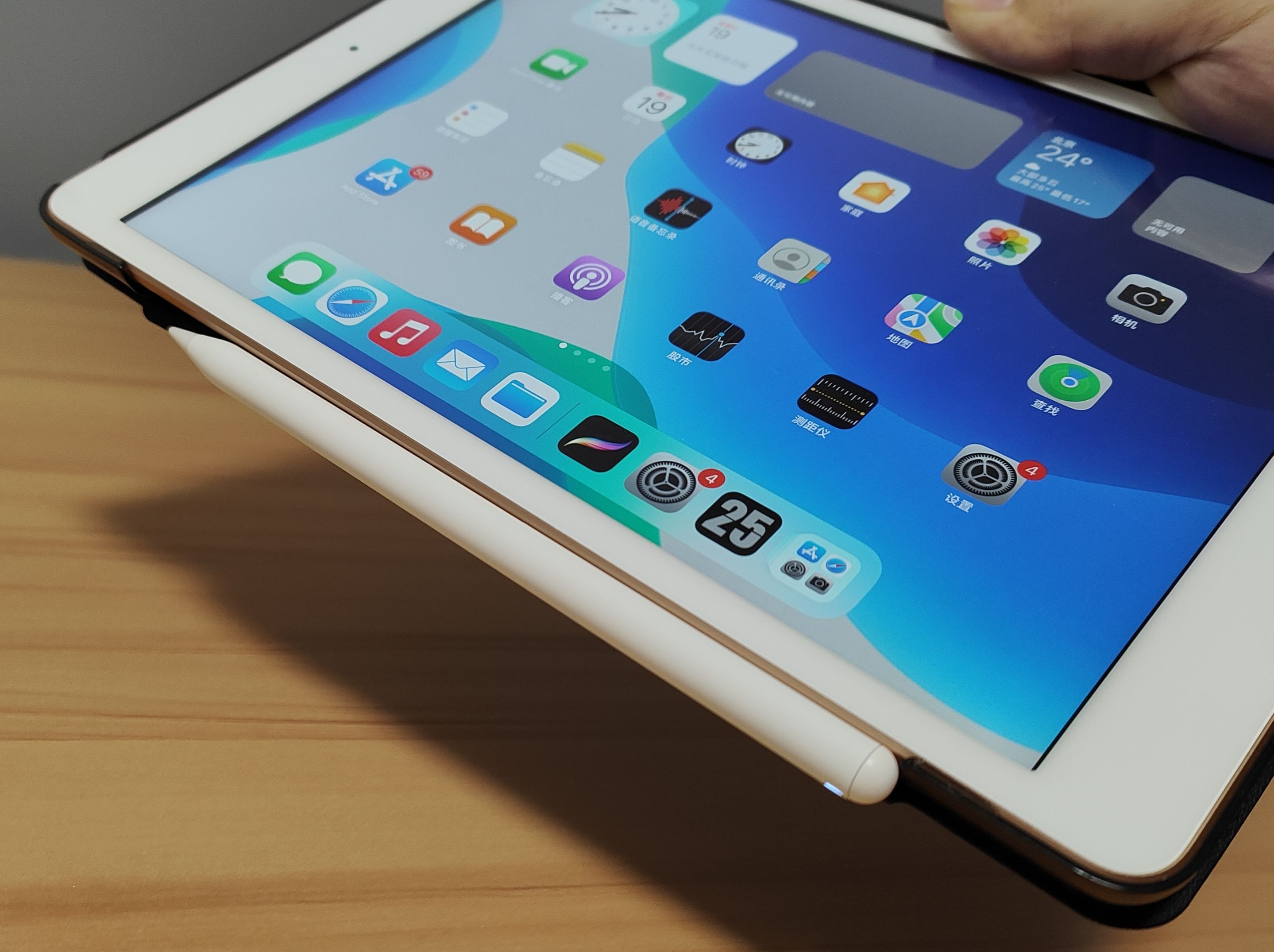 只要苹果五分之一价格，南卡Pencil电容笔体验：丝滑持久防误触