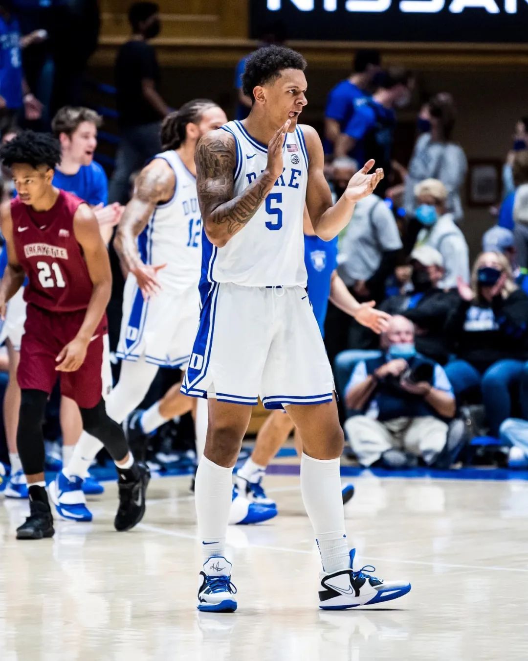 为什么nba球员越来越瘦(NBA状元身患怪病！打1场球瘦6斤！又一个水货？)