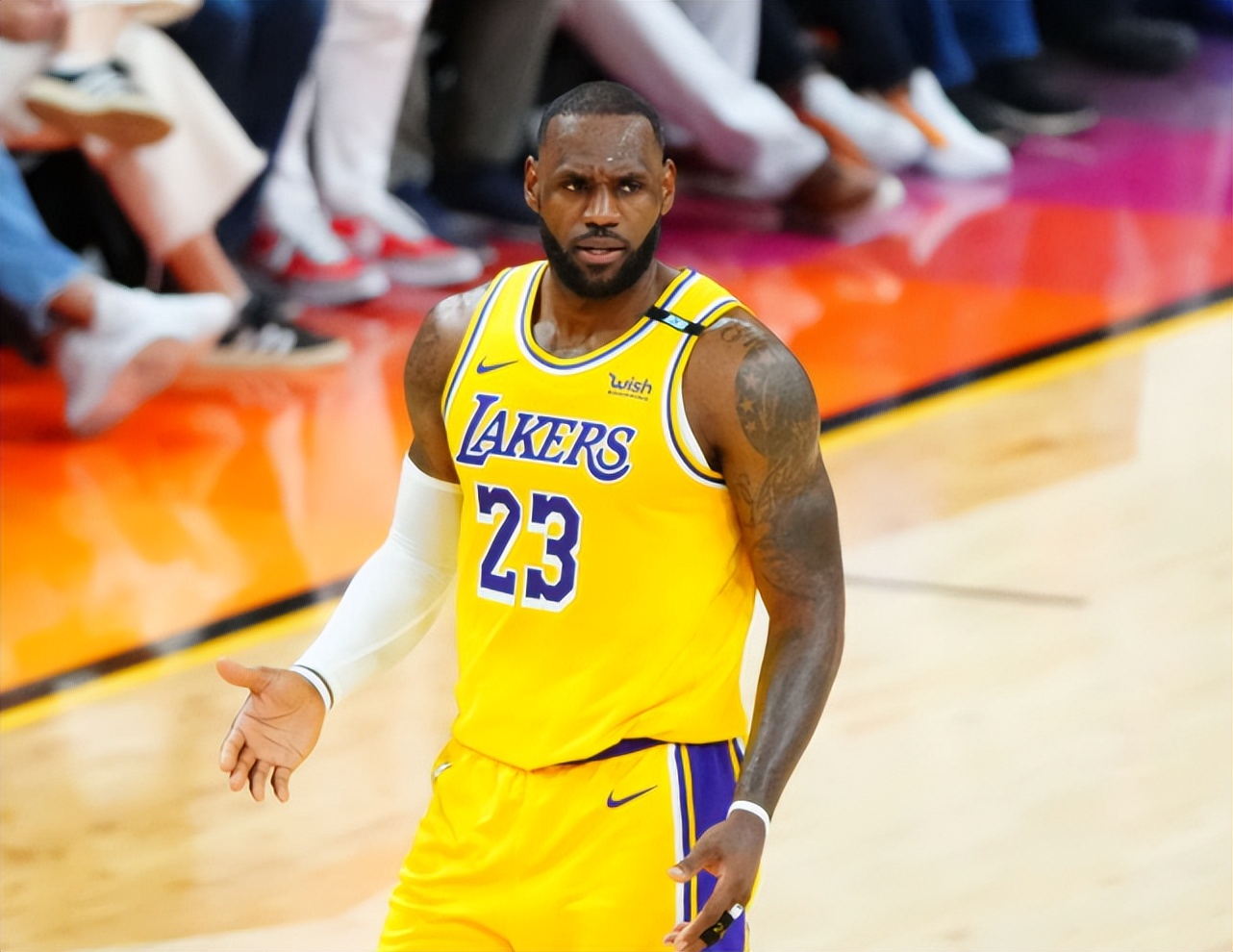 为什么nba到处破纪录(NBA这5个纪录，能破1个稳进名人堂 全破就是历史第一人)