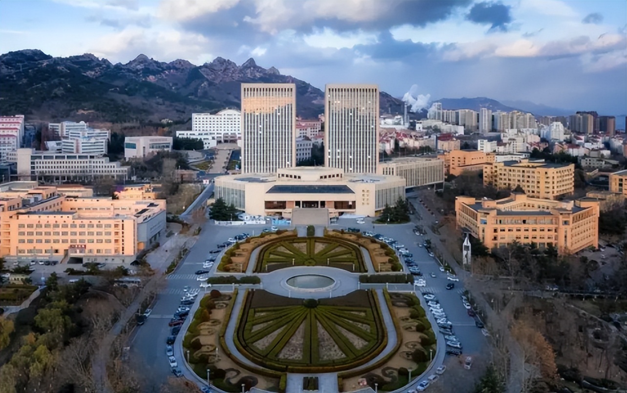 国内双非大学前50新鲜出炉，深圳大学排名喜人，青岛大学无缘前10