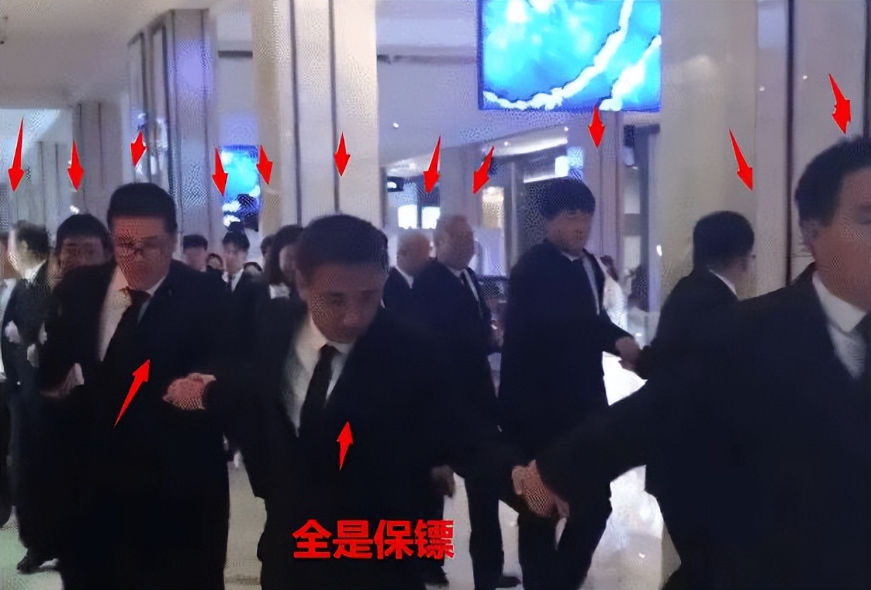 以为自己很红，其实耍大牌都没人理的明星，不觉得尴尬吗？