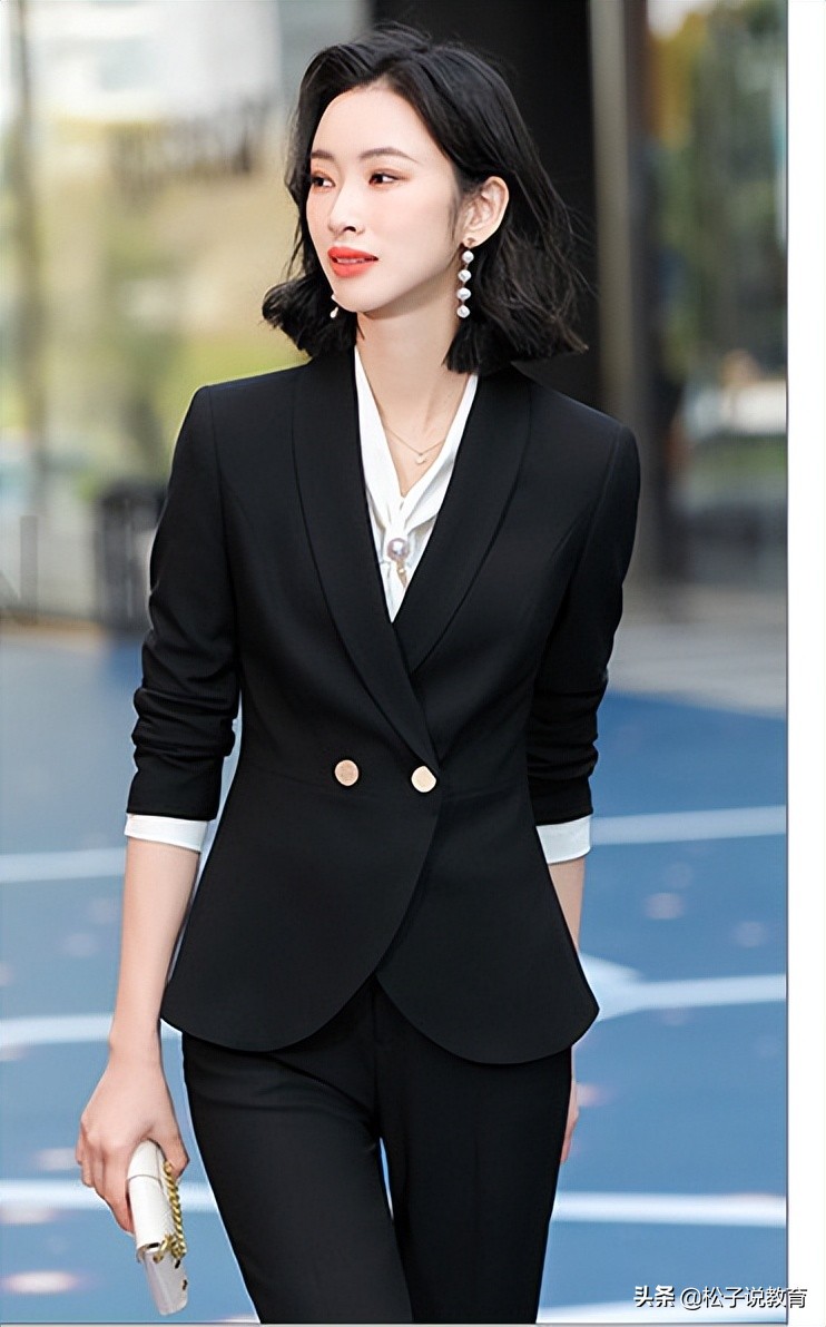 能教初中就不教小學(xué) 小學(xué)老師調(diào)入初中后悔嗎(圖1)