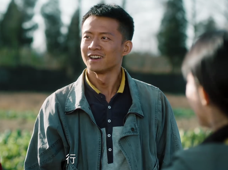 凭《幸福到万家》出圈的三位配角，虽脸熟叫不出名字，但来头不小