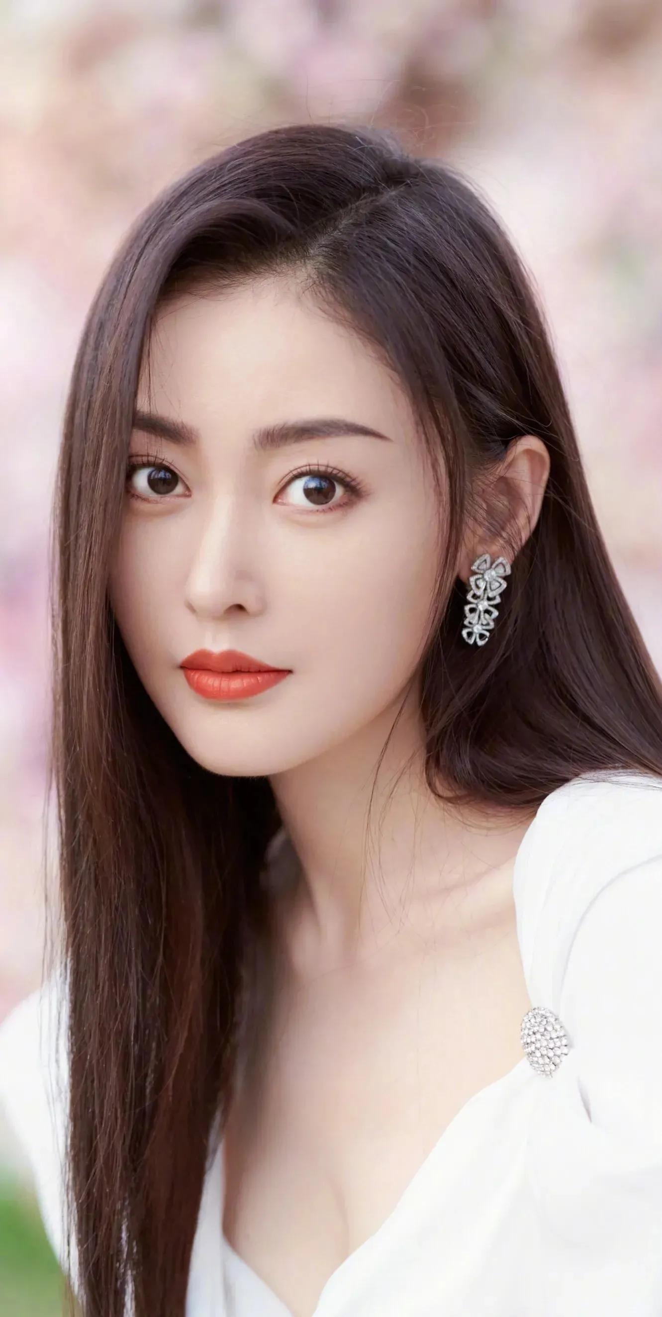 张天爱：清纯靓丽，唯美灵动，温婉大方