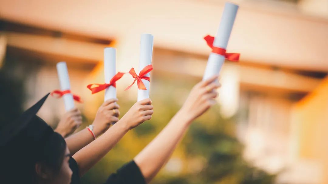 内卷时代，建筑学的毕业生，出路在哪里？