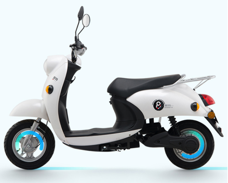 搭载石墨烯电池的代表车型:爱玛蕾拉q312基本情况:高密度抗衰石墨烯