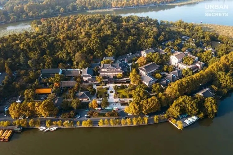 中国自然园林之最--西湖十景