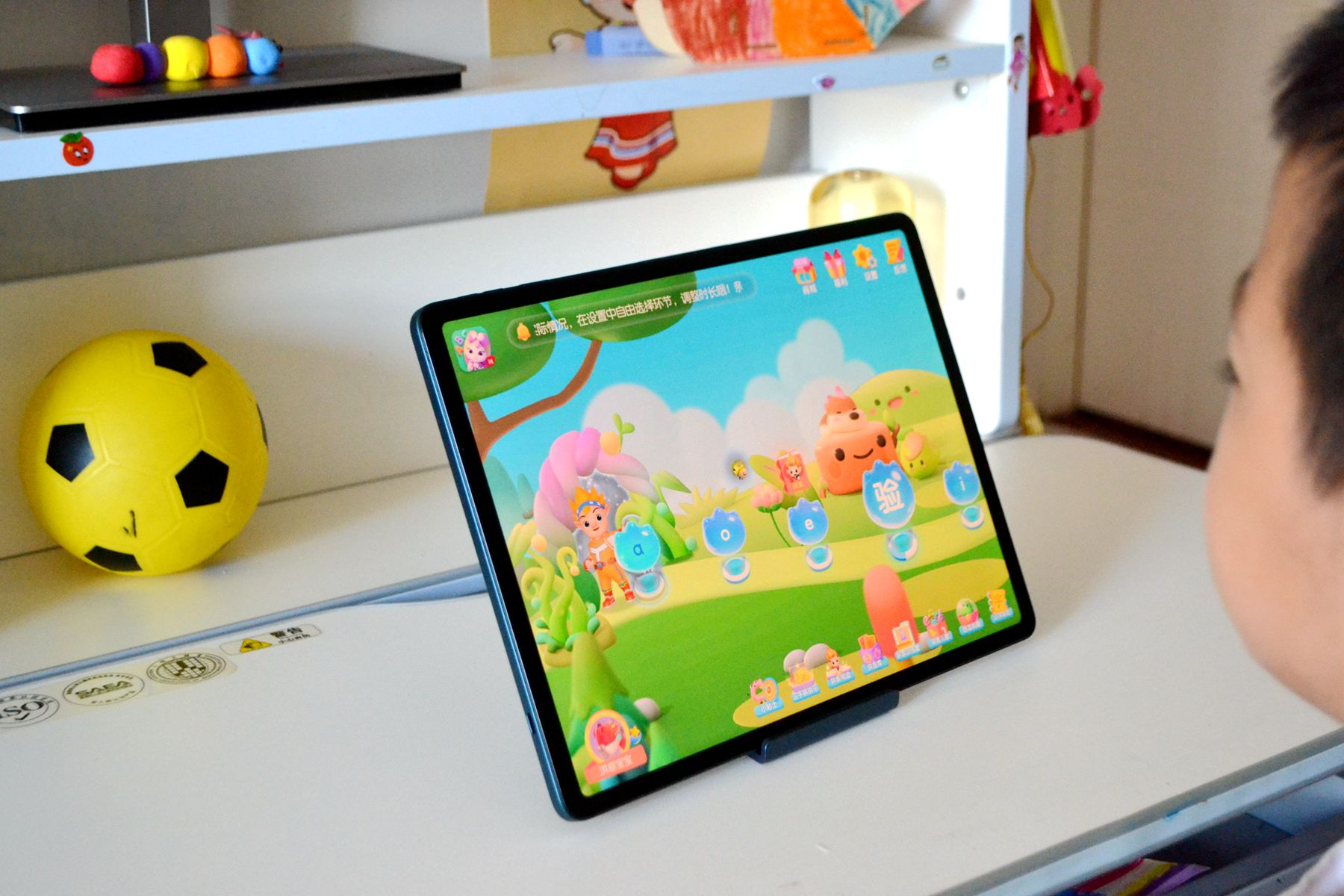 国货逆袭！学习机媲美线下家教！步步高家教机S6做到了