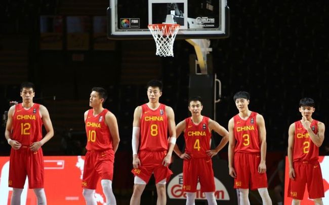 nba哪些球星来过中国综艺(盘点入选NBA的十大中国球员，胡卫东巴特尔威名依旧，姚明成传奇)