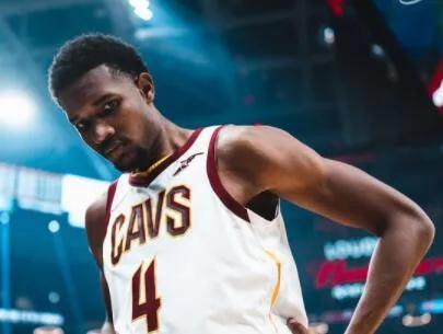 nba塞克斯顿为什么叫性顿(小破骑时隔两年能再进季后赛，离开詹姆斯的骑士如何快速崛起)