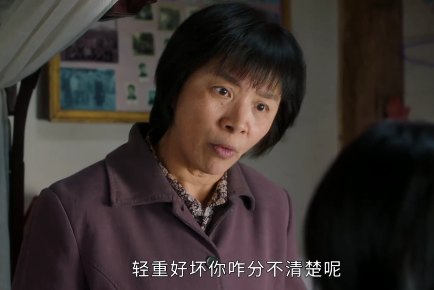 凭《幸福到万家》出圈的三位配角，虽脸熟叫不出名字，但来头不小