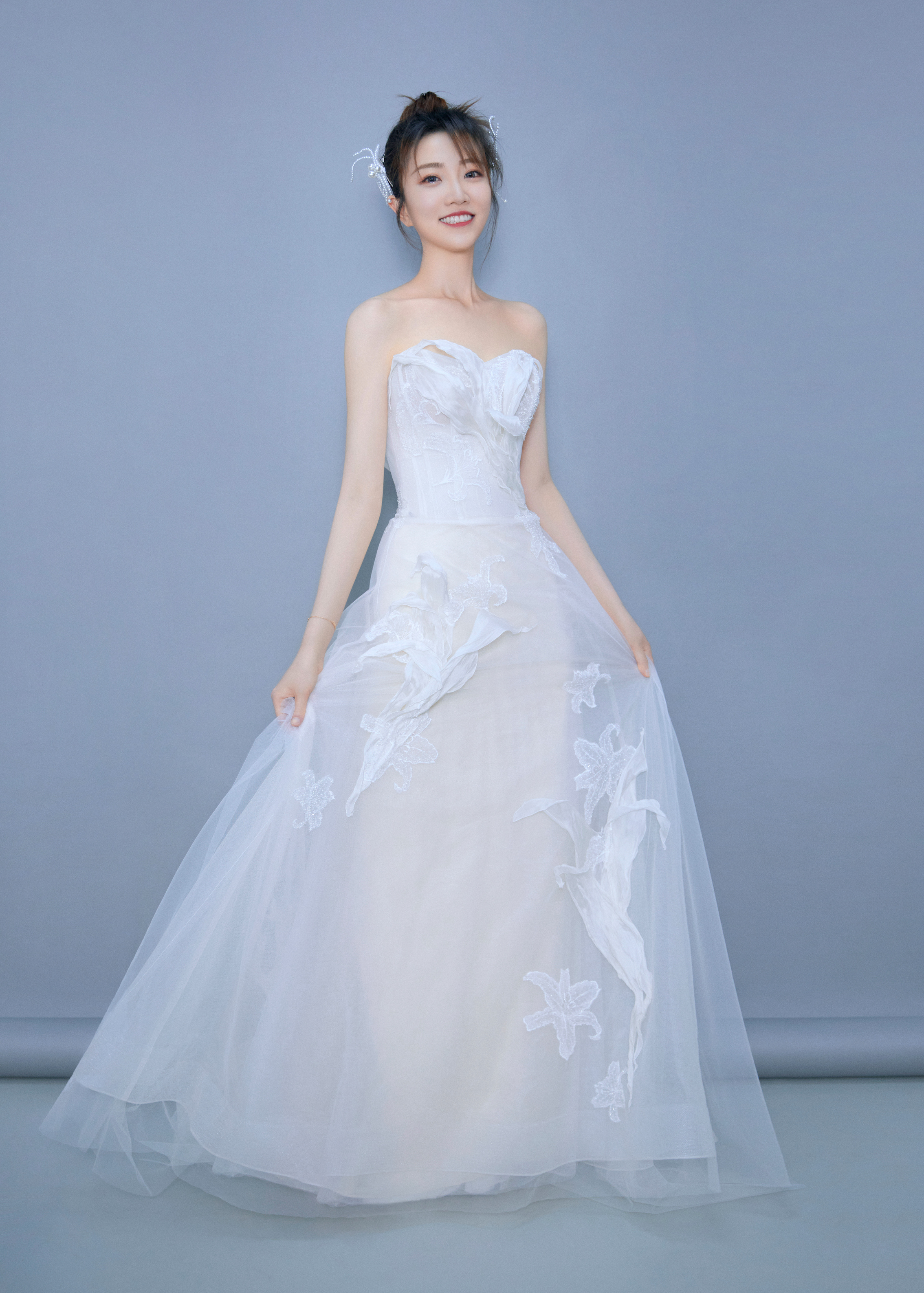 有种“整容”叫张纯烨弹琴，长相没变，《蒙面舞王》却像换了个人