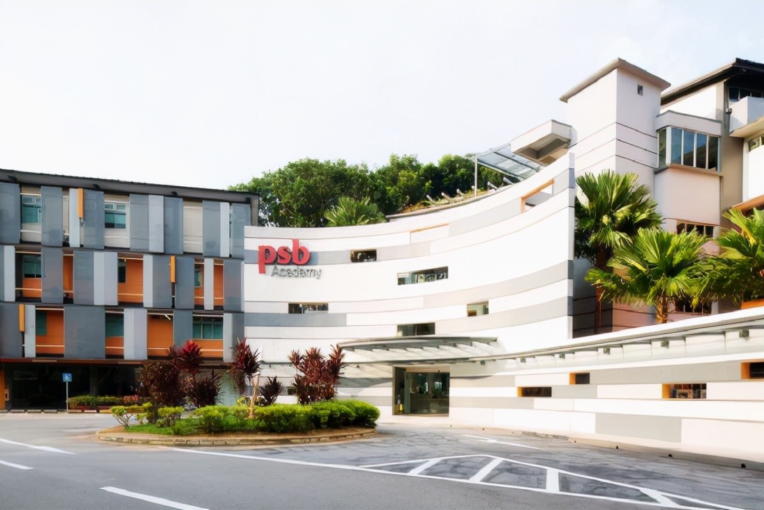 无需高考的本科直通车——考文垂大学